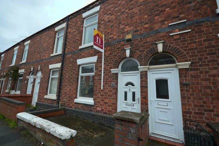 2 Bedroom Terraced House To Rent In West Street, Crewe, CW1