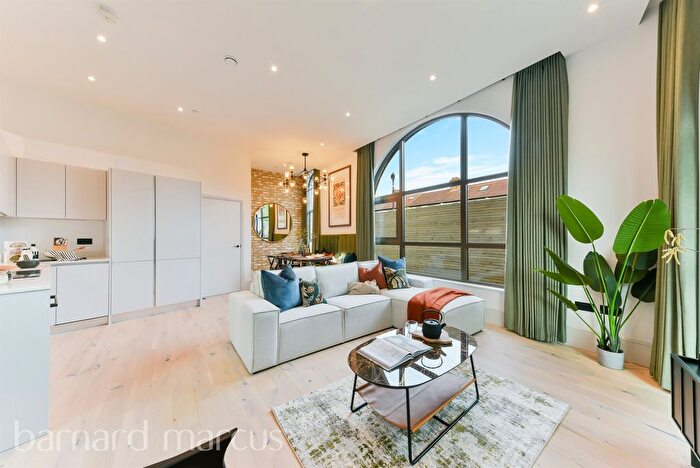 1 Bedroom Penthouse For Sale In Abbey Wall, Station Road, London, SW19
