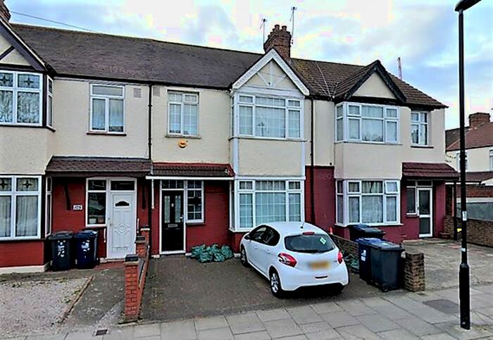3 Bedroom Terraced House To Rent In Ranelagh Road, Southall UB1