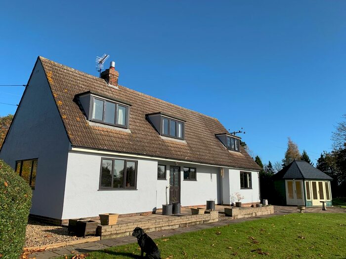 3 Bedroom Farmhouse For Sale In Hamperden End, Debden Green, Saffron Walden, CB11