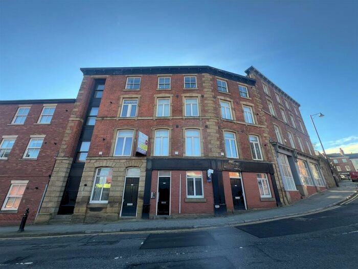 1 Bedroom Apartment To Rent In St Mary's Court, Millgate, Stockport, SK1