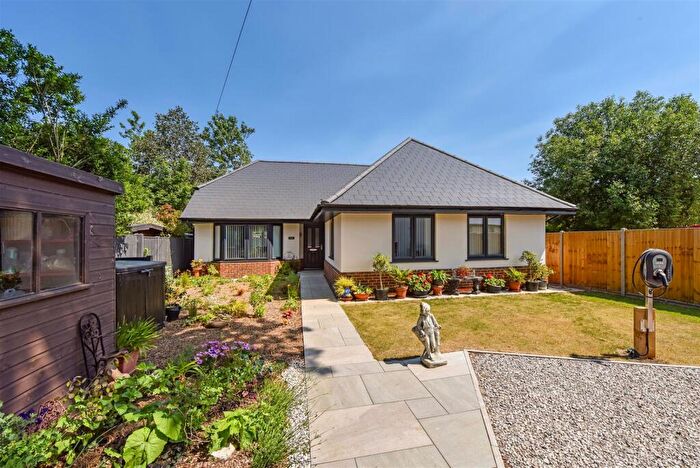 4 Bedroom Detached House For Sale In Locks Heath Park Road, Locks Heath, SO31