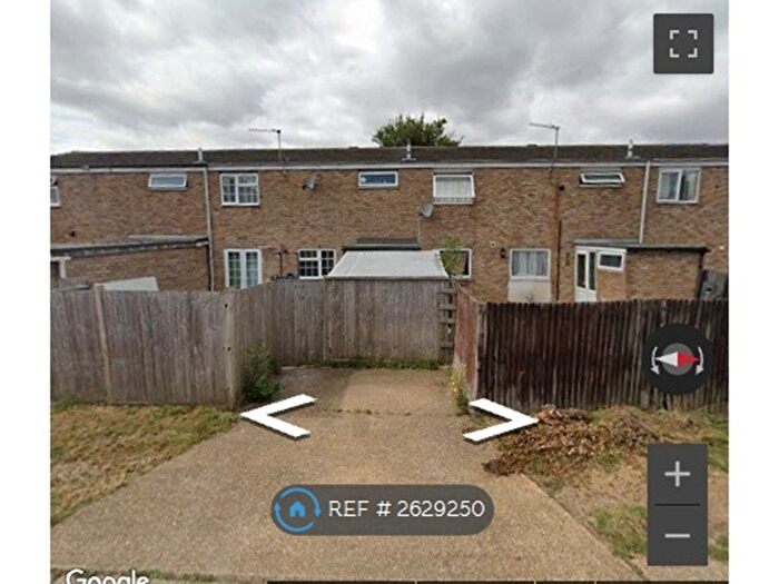 4 Bedroom Terraced House To Rent In Canterbury Way, Stevenage, SG1