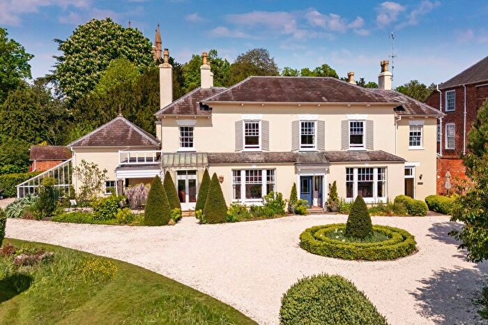 7 Bedroom Detached House For Sale In Pershore, WR10