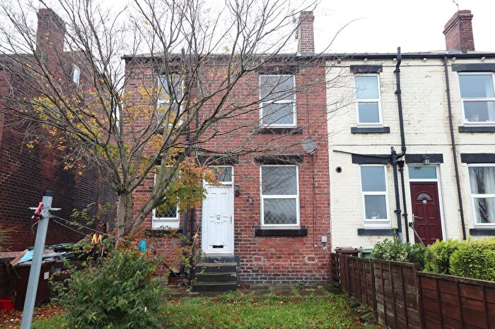 2 Bedroom End Of Terrace House To Rent In Gillroyd Parade, Morley, Leeds, West Yorkshire, LS27