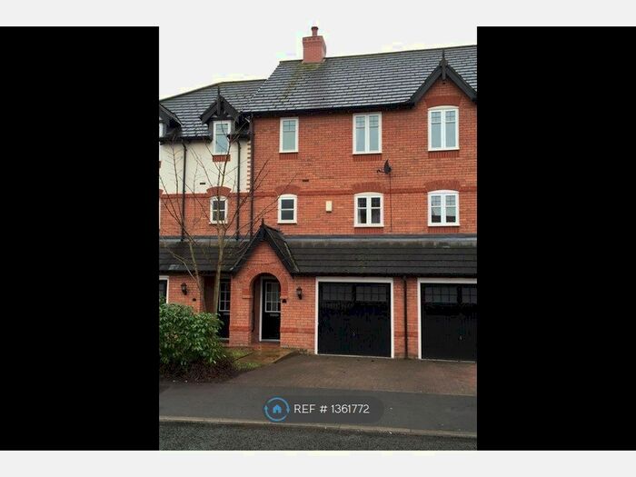 4 Bedroom Terraced House To Rent In Hastings Road, Nantwich, CW5