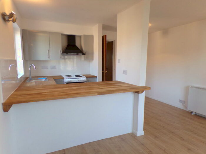 1 Bedroom House To Rent In John Gooch Drive, Enfield, EN2