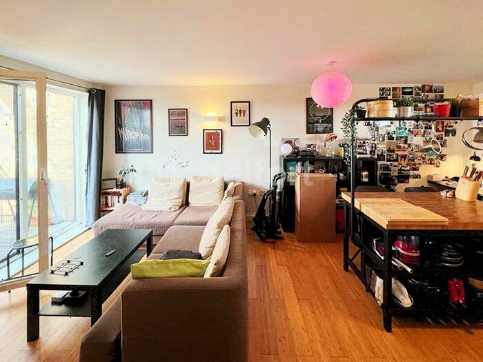 1 Bedroom Apartment To Rent In Skyline House, Chapter Road, London, NW2