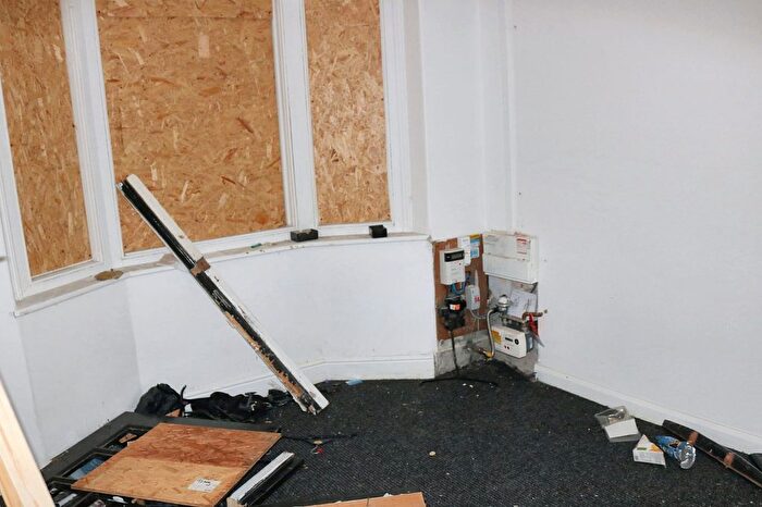 2 Bedroom Terraced House For Sale In Outram Street, Middlesbrough, TS1