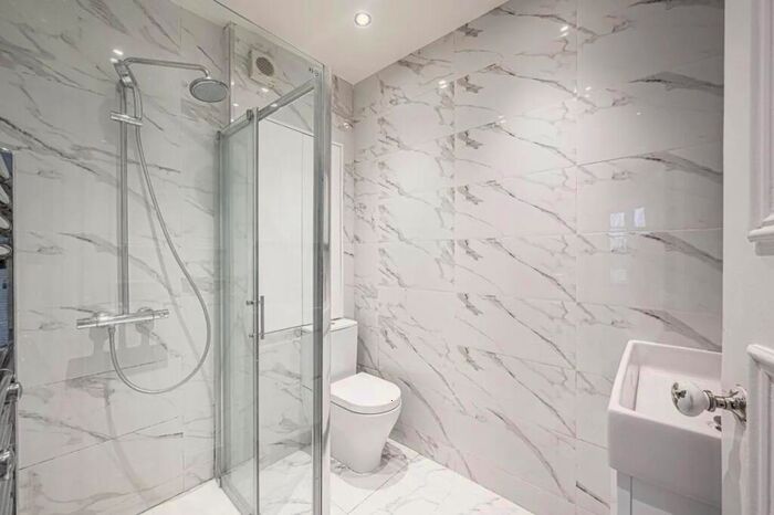 2 Bedroom Flat To Rent In Finchley Road, Golders Green, NW11