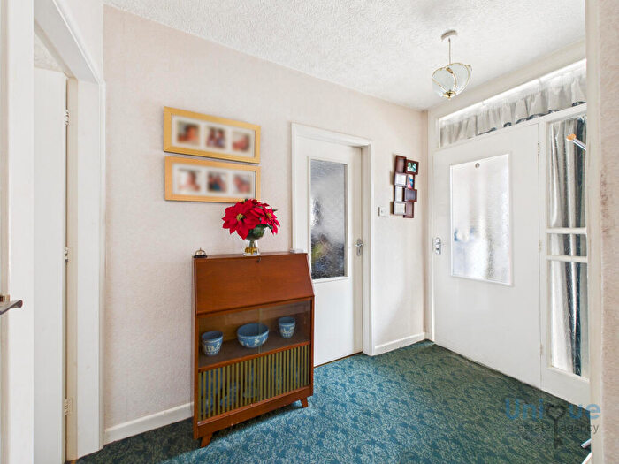 3 Bedroom Bungalow For Sale In Folkestone Road, Lytham St. Annes, FY8
