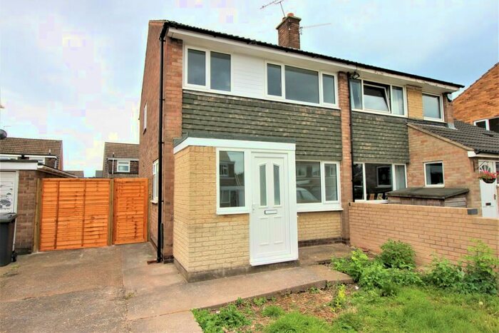 3 Bedroom Semi-Detached House To Rent In Regents Way, Aston, Sheffield, S26