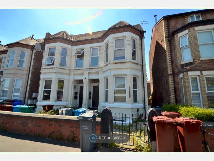 2 Bedroom Flat To Rent In Albany Road, Manchester M21