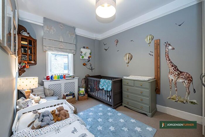 3 Bedroom Terraced House For Sale In Galloway Road, Shepherds Bush, W12