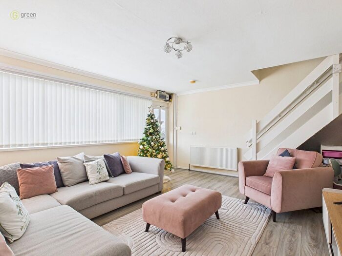 3 Bedroom Terraced House For Sale In Monksfield Avenue, Birmingham, B43