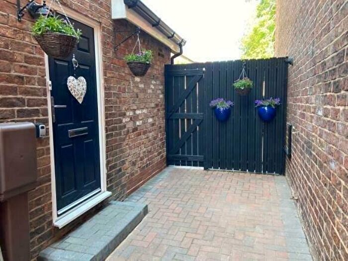 2 Bedroom Apartment To Rent In Eton Row, Altrincham Road, Wilmslow, SK9