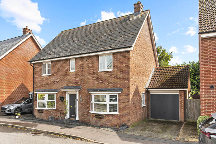 4 Bedroom Detached House For Sale In Clarendon Road, Little Canfield, Dunmow, Essex, CM6