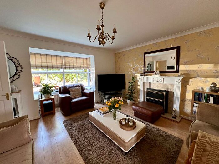 4 Bedroom Detached House To Rent In Thornton Drive, Colchester, CO4