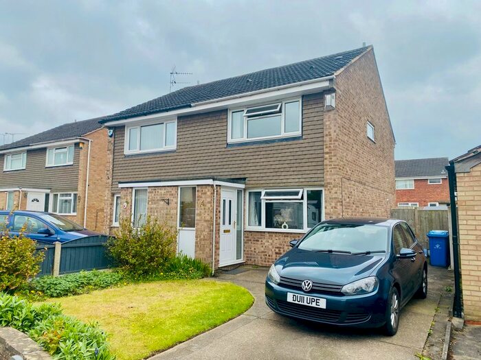 2 Bedroom Semi-Detached House To Rent In Dresden Close, Mickleover, Derby, DE3