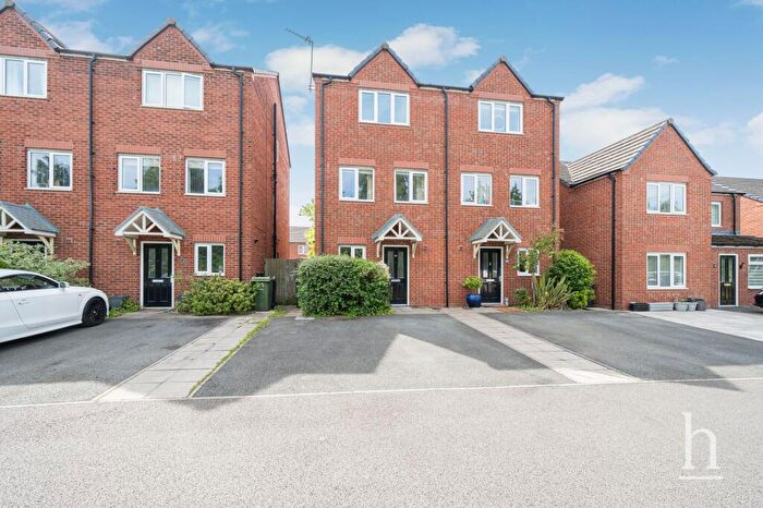 4 Bedroom Semi-Detached House For Sale In Magazine Road, Bromborough, CH62