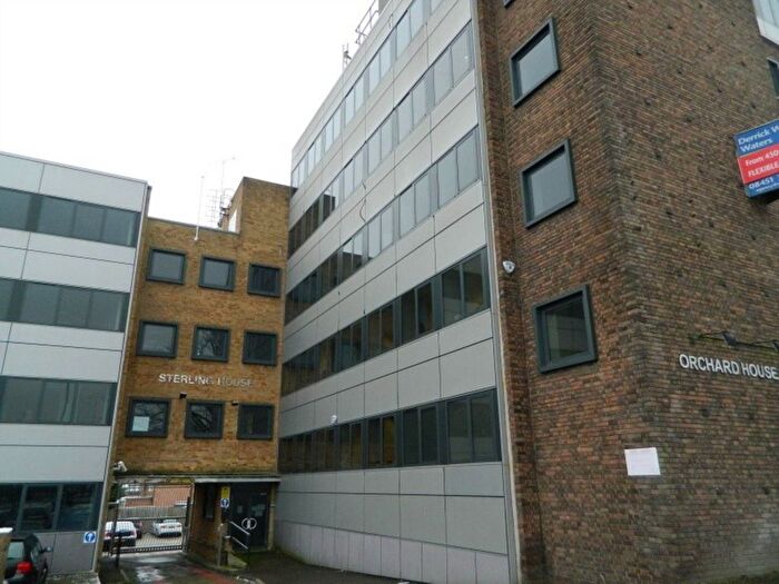 1 Bedroom Flat To Rent In Orchard House, Potters Bar, EN6