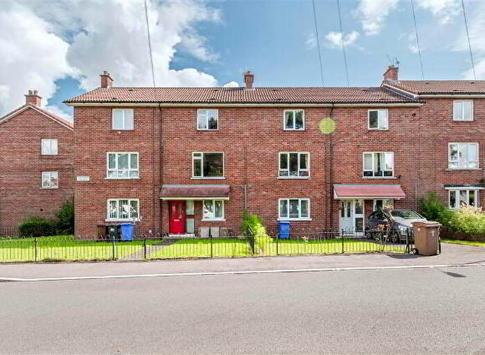 2 Bedroom Apartments For Sale In B Inishowen Drive, Belfast, BT10