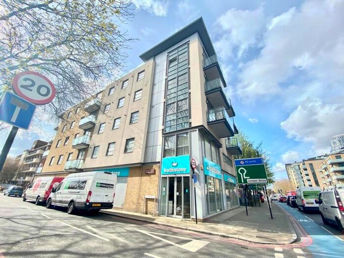 2 Bedroom Flat To Rent In Horizon Building, York Road, Battersea, SW11