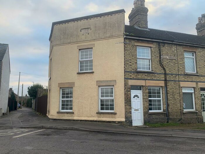 3 Bedroom House To Rent In Alma Terrace, Chatteris, PE16