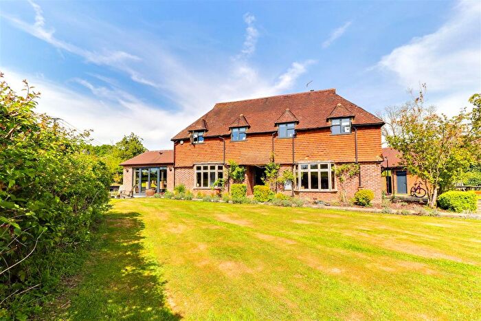 4 Bedroom Detached House To Rent In High Street Green, Chiddingfold, GU8
