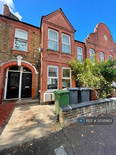1 Bedroom Flat To Rent In Seymour Road, London, E10