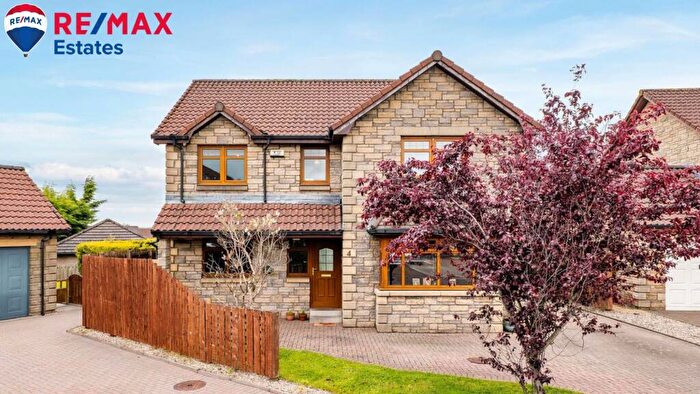 5 Bedroom Detached House For Sale In Meadowpark, Seafield, EH47