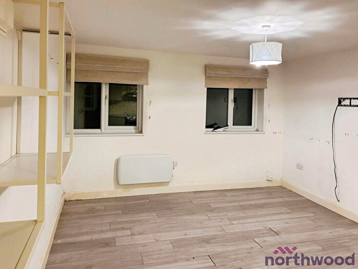 3 Bedroom Flat To Rent In Station Road, Thorpe-le-Soken, CO16