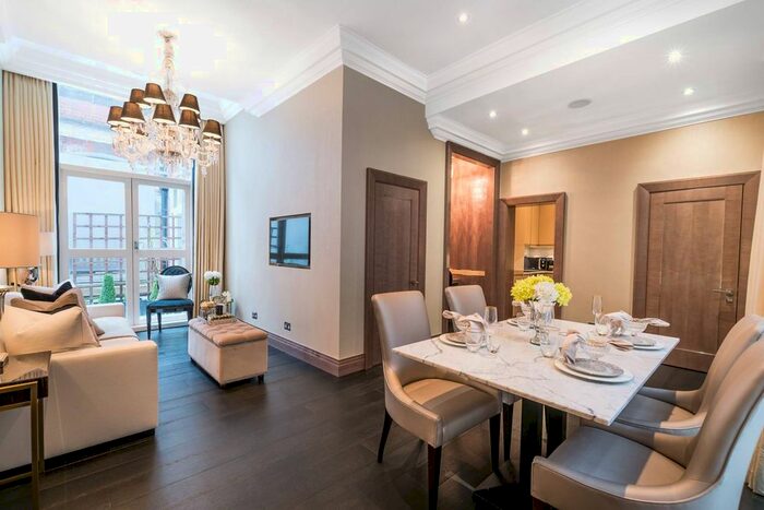 1 Bedroom Flat To Rent In Queens Gate, South Kensington, London, SW7