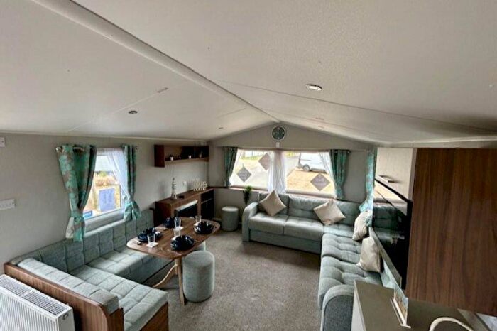 3 Bedroom Caravan For Sale In Three Bed Willerby Seasons (), Belle Aire Holiday Park, Beach Rd, Hemsby, Norfolk, NR29