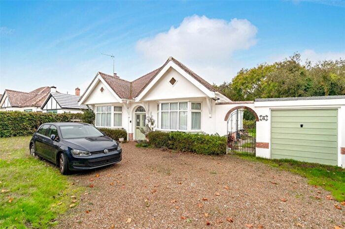 3 Bedroom Bungalow For Sale In Gravel Hill, Merley, Wimborne, Dorset, BH21