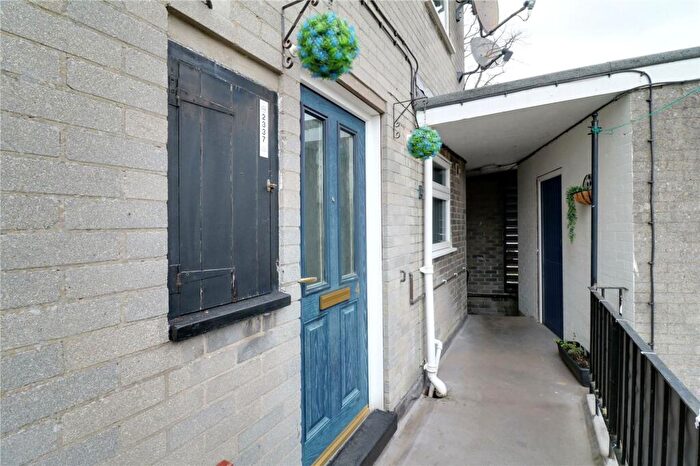 2 Bedroom Maisonette For Sale In Cross Hill View, Barrow-Upon-Humber, DN19