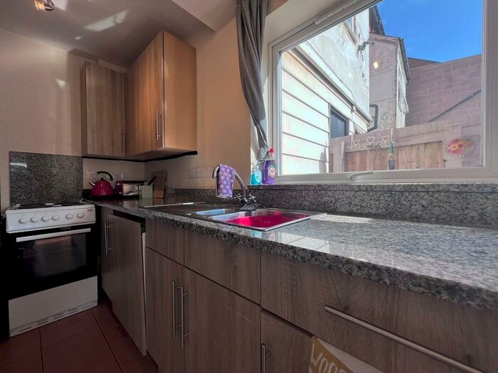 1 Bedroom Flat To Rent In Gloucester Road, Ross-on-Wye, HR9