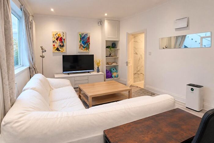 1 Bedroom Flat To Rent In Shirland Road, Maida Vale, London, W9