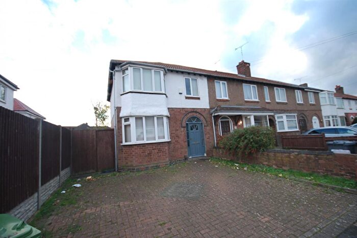 3 Bedroom Property To Rent In Westlea Road, Leamington Spa, CV31