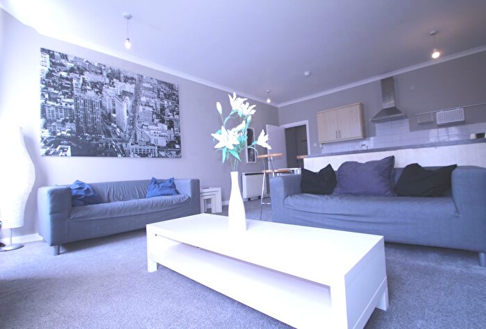 2 Bedroom Flat To Rent In Block E Blackfriars Street, Glasgow, G1