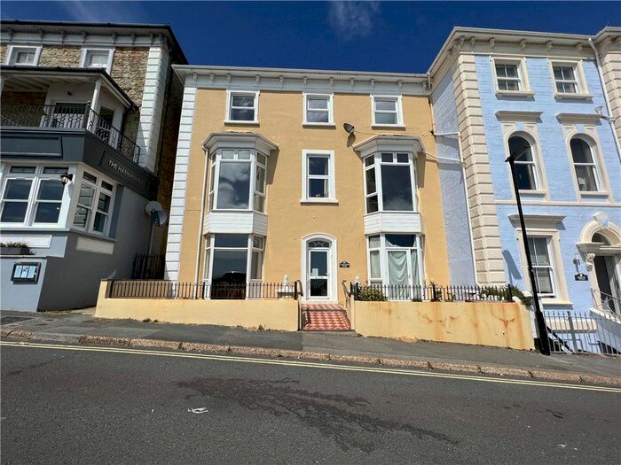 2 Bedroom Flat For Sale In Hambrough Road, Ventnor, Isle Of Wight, PO38
