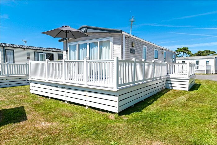 2 Bedroom Park Home For Sale In Chewton Sound, Hoburne Naish Holiday Park, Barton On Sea, Hampshire, BH25