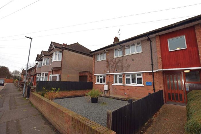 2 Bedroom Apartment To Rent In Bath Road, Romford, RM6