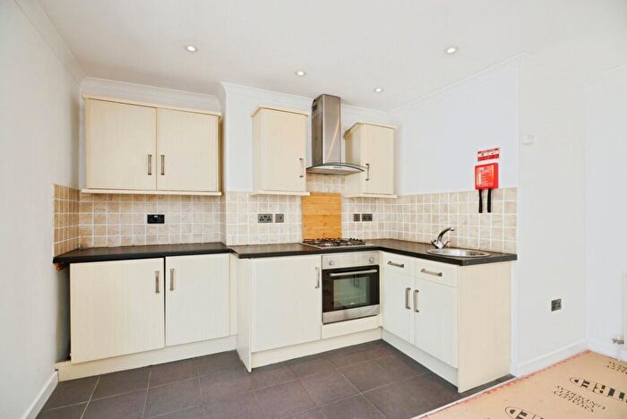 1 Bedroom Flat For Sale In Church Street, Caernarfon, Gwynedd, LL55