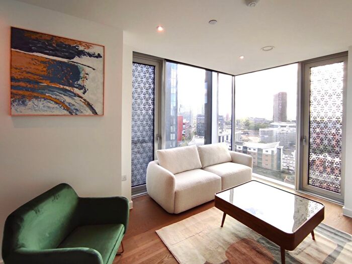 1 Bedroom Flat For Sale In Albion Street, Manchester, M1