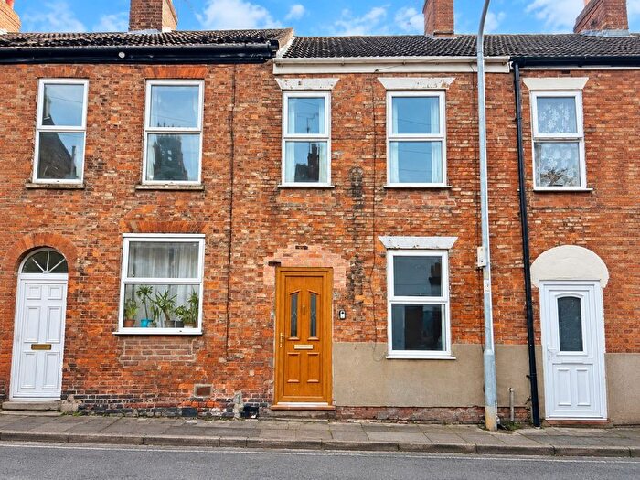 2 Bedroom Property To Rent In Red Lion Street, Boston, PE21