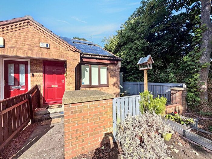 1 Bedroom Bungalow For Sale In Murrayfield, Seghill, Cramlington, NE23