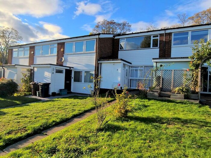 2 Bedroom Terraced House To Rent In Whitecroft, St. Albans, Hertfordshire, AL1