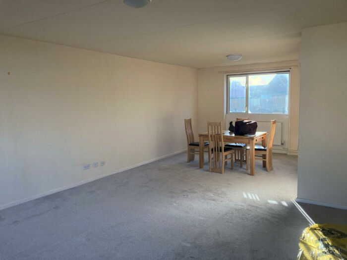 2 Bedroom Bungalow To Rent In Portal Drive North, Bicester, Oxfordshire, OX25