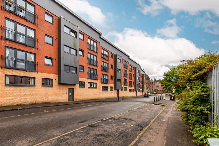 2 Bedroom Apartment For Sale In Avenuepark Street, North Kelvinside, Glasgow, G20